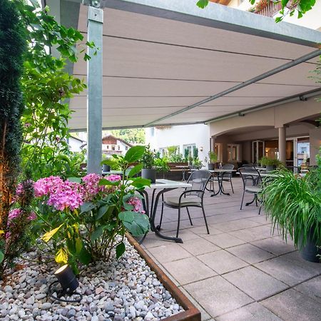 Saldur Small Active Hotel Злудерно Экстерьер фото