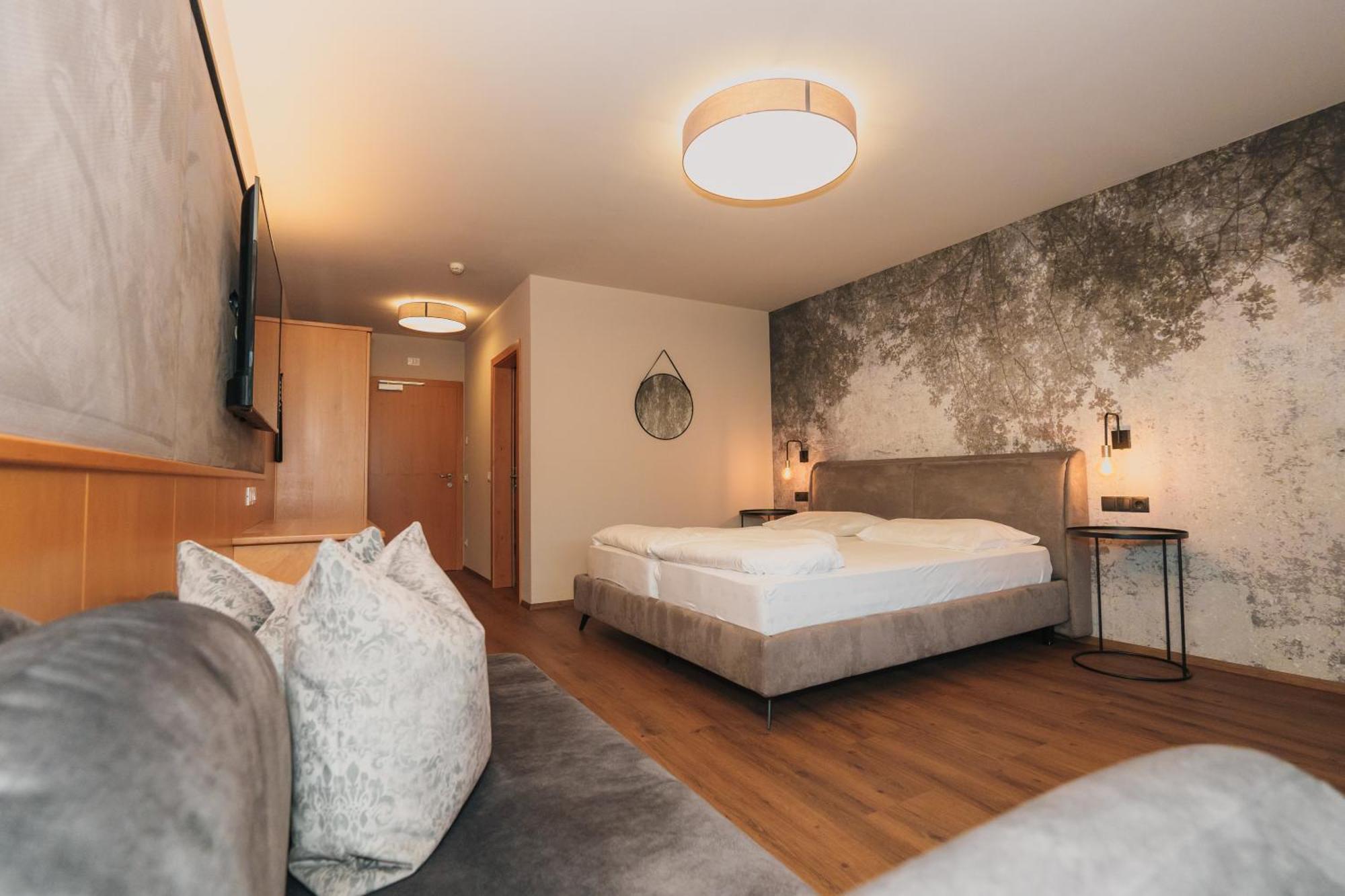 Saldur Small Active Hotel Злудерно Экстерьер фото