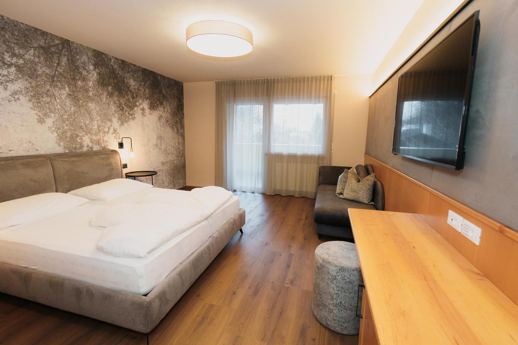 Saldur Small Active Hotel Злудерно Экстерьер фото