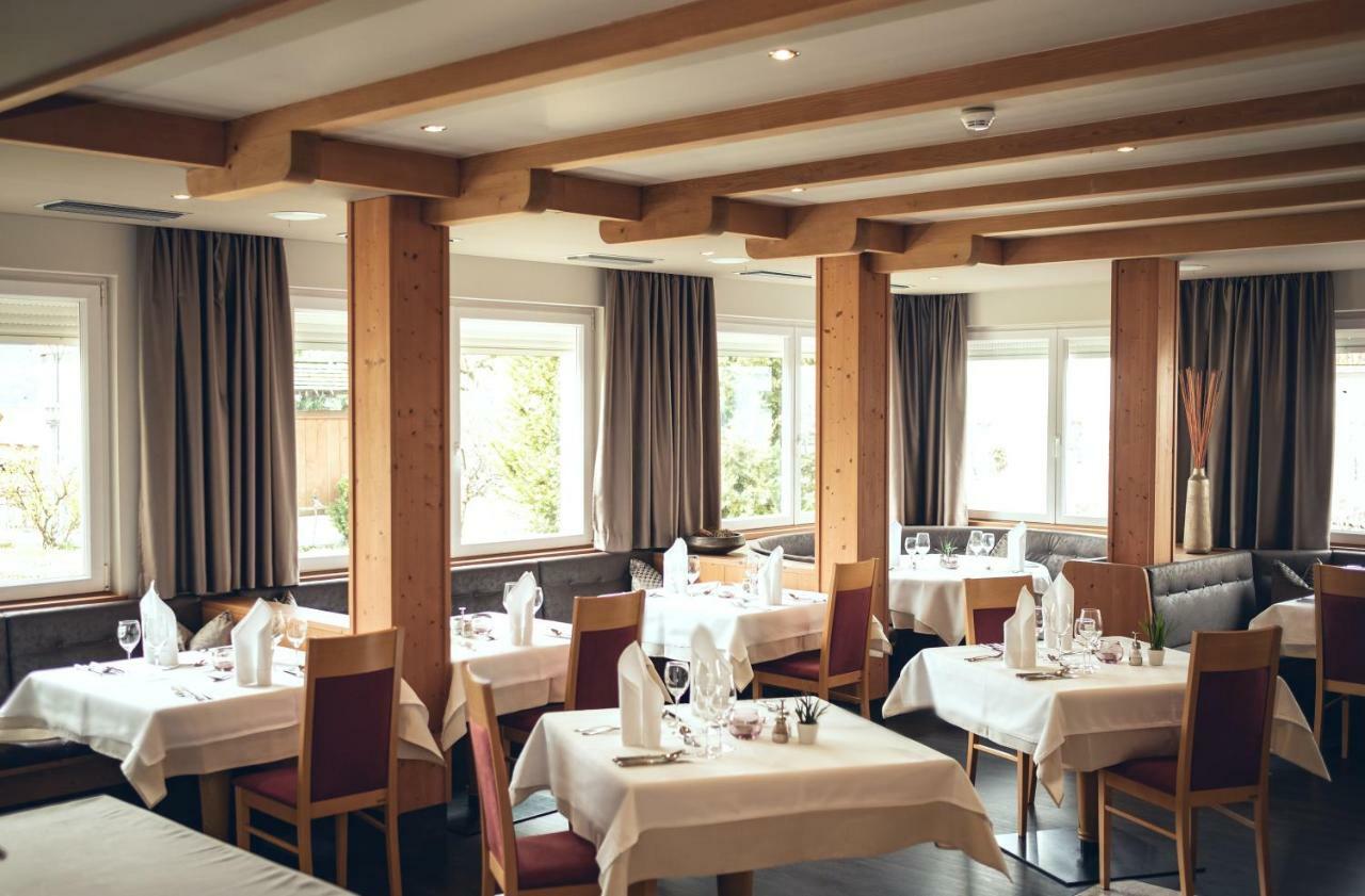 Saldur Small Active Hotel Злудерно Экстерьер фото